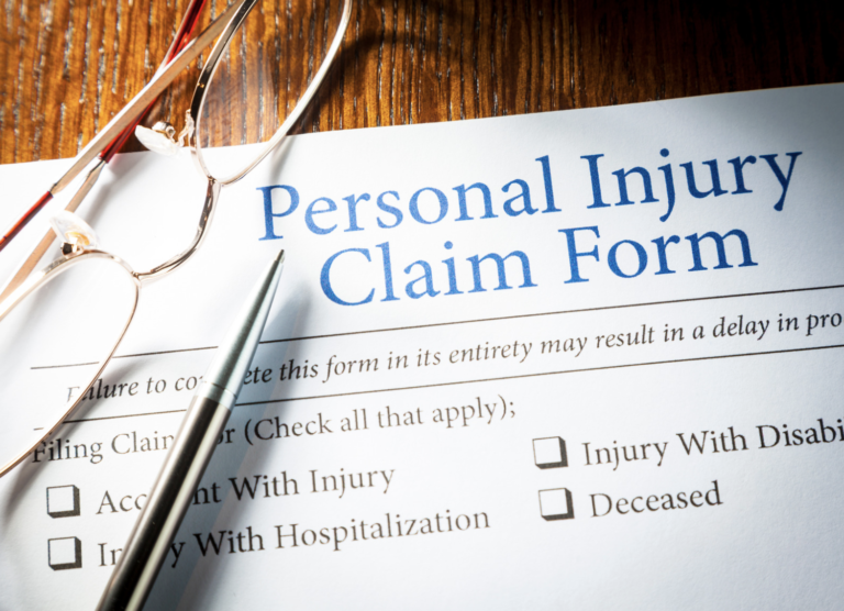Spinal Cord Injury Lawyer: The Best in 2023