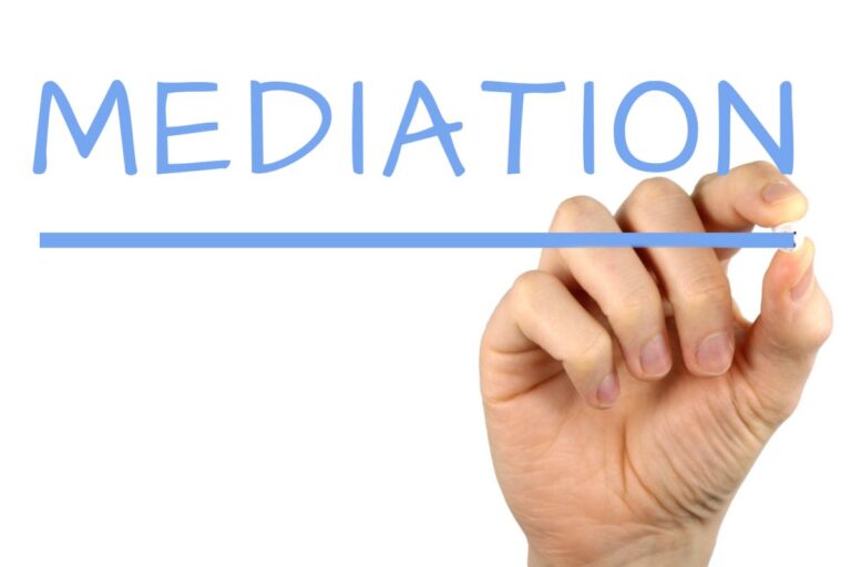 A Comprehensive Guide to Mediation: Resolving Disputes Outside the Legal System